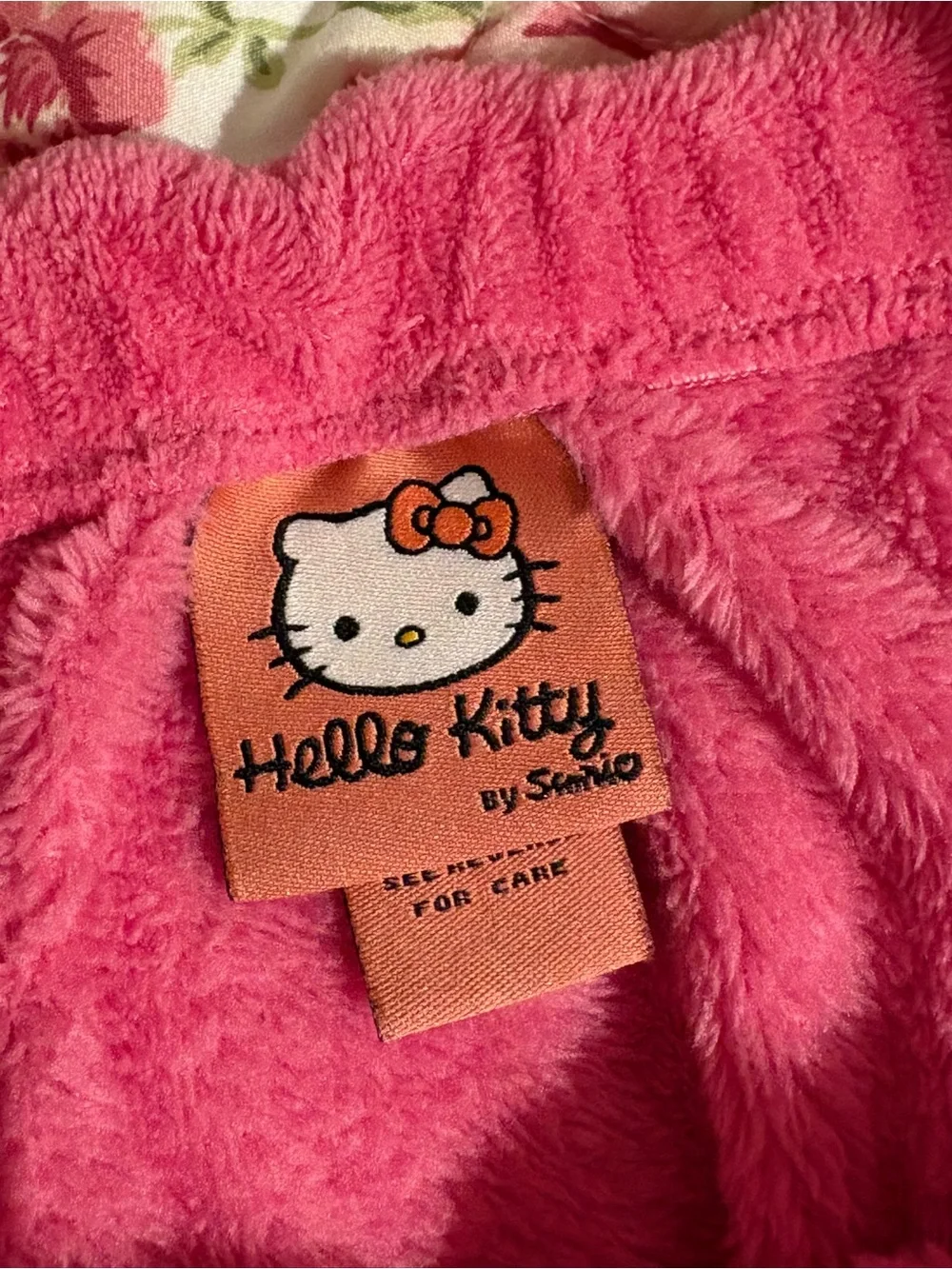 💚🎀 Vintage 2009 Hello Kitty Spa Shower Wrap! (RARE)